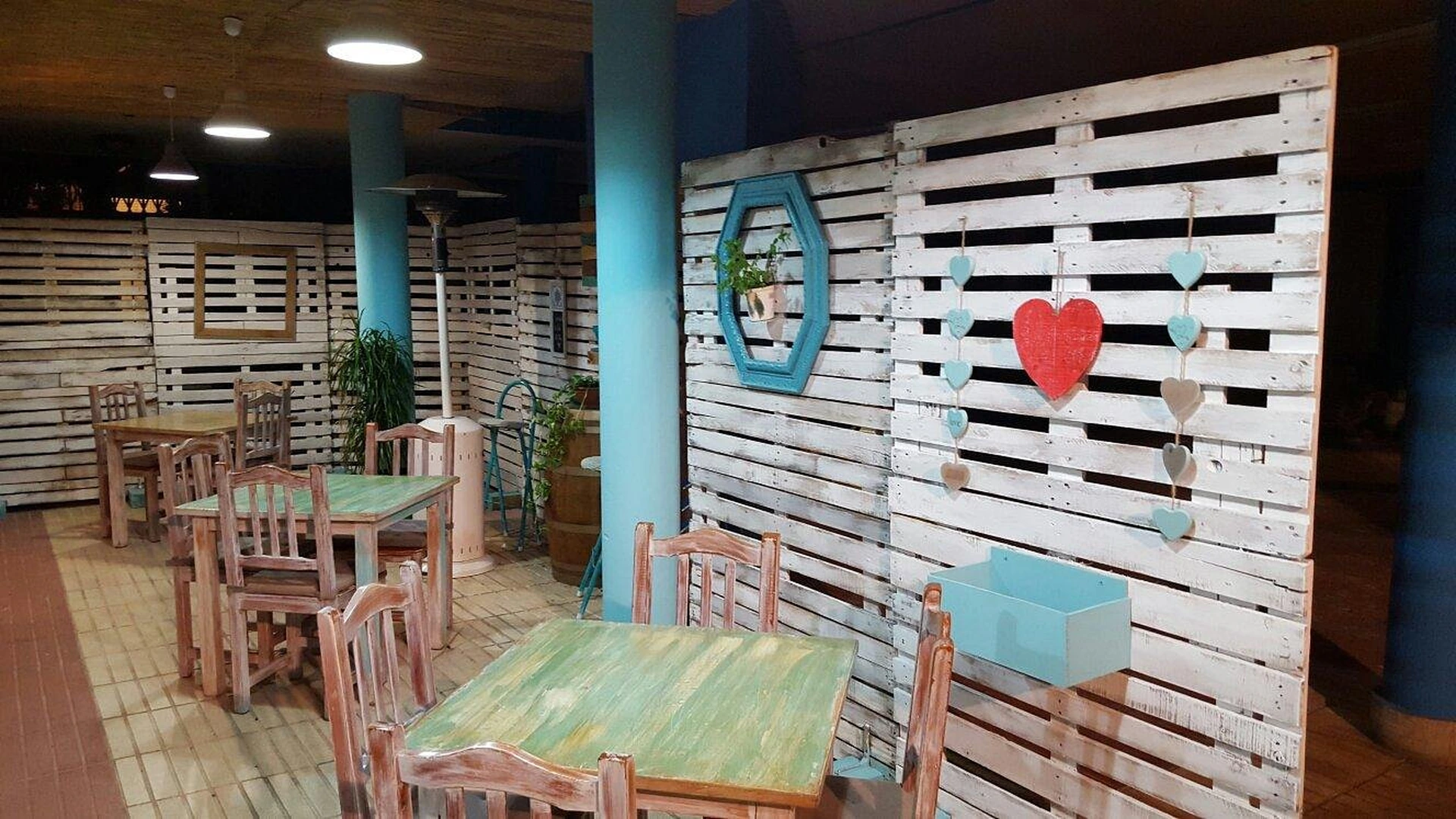 La sala di Amore Mio, ristorante usato come esempio